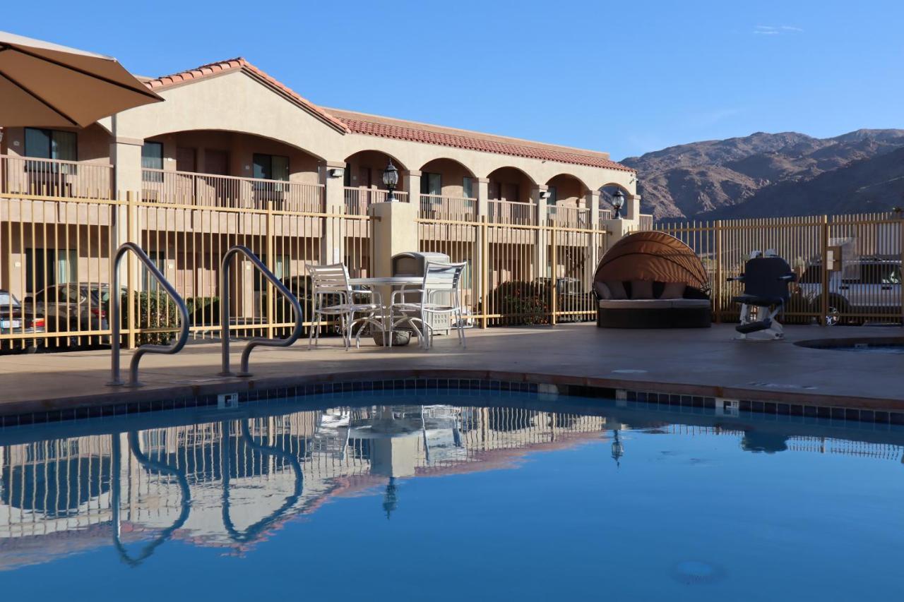 تونتي ناين بالمز Oasis Inn And Suites Joshua Tree -29 Palms المظهر الخارجي الصورة