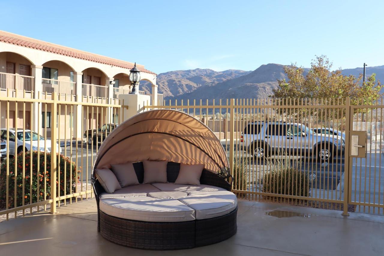 Oasis Inn And Suites 29 Palms Hotel Joshua Tree National Park تونتي ناين بالمز المظهر الخارجي الصورة